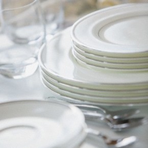 What Should I Consider When Buying Dinnerware?